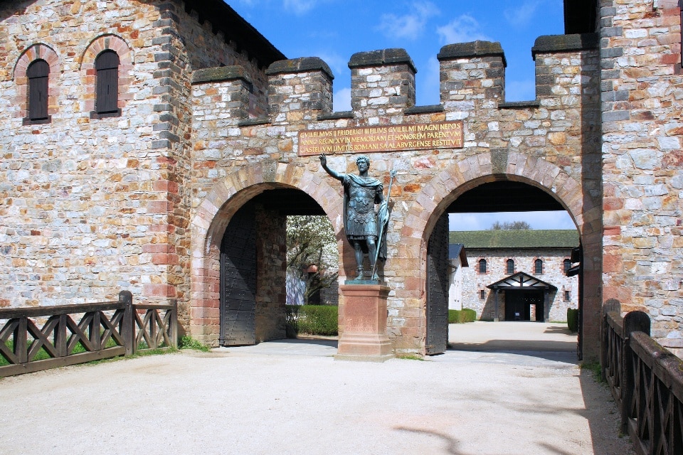 Römerkastell Saalburg, Haupttor - Taunus