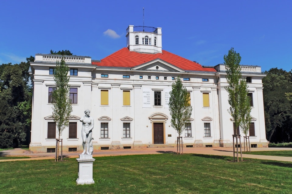 Dessauer Schloss Georgium, Gartenreich Dessau-Wörlitz, Mulderadweg