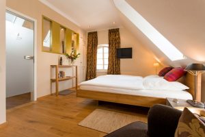 Weinhotel Weingut Mugler, Neustadt an der Weinstraße, Zimmer - Weinhotels