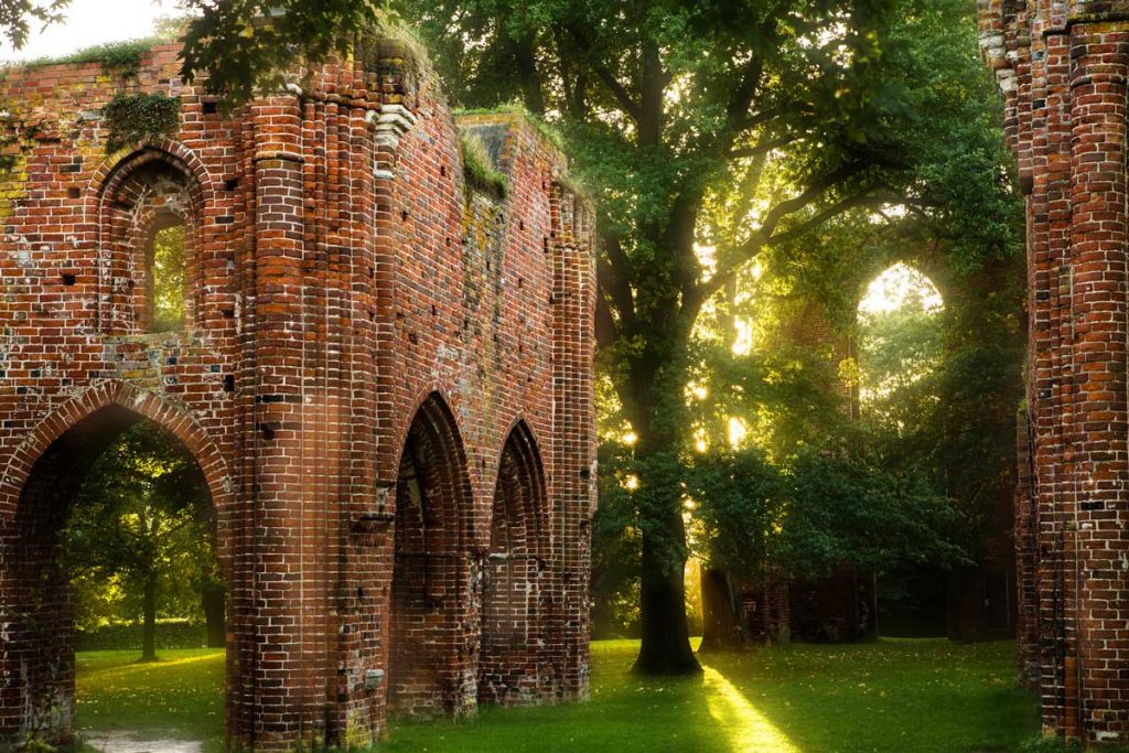 Klosterruine Eldena - Östlicher Backsteinrundweg