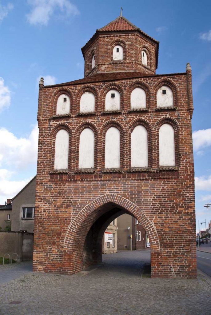 Rostocker Tor, Ribnitz-Damgarten - Östlicher Backstein-Rundweg