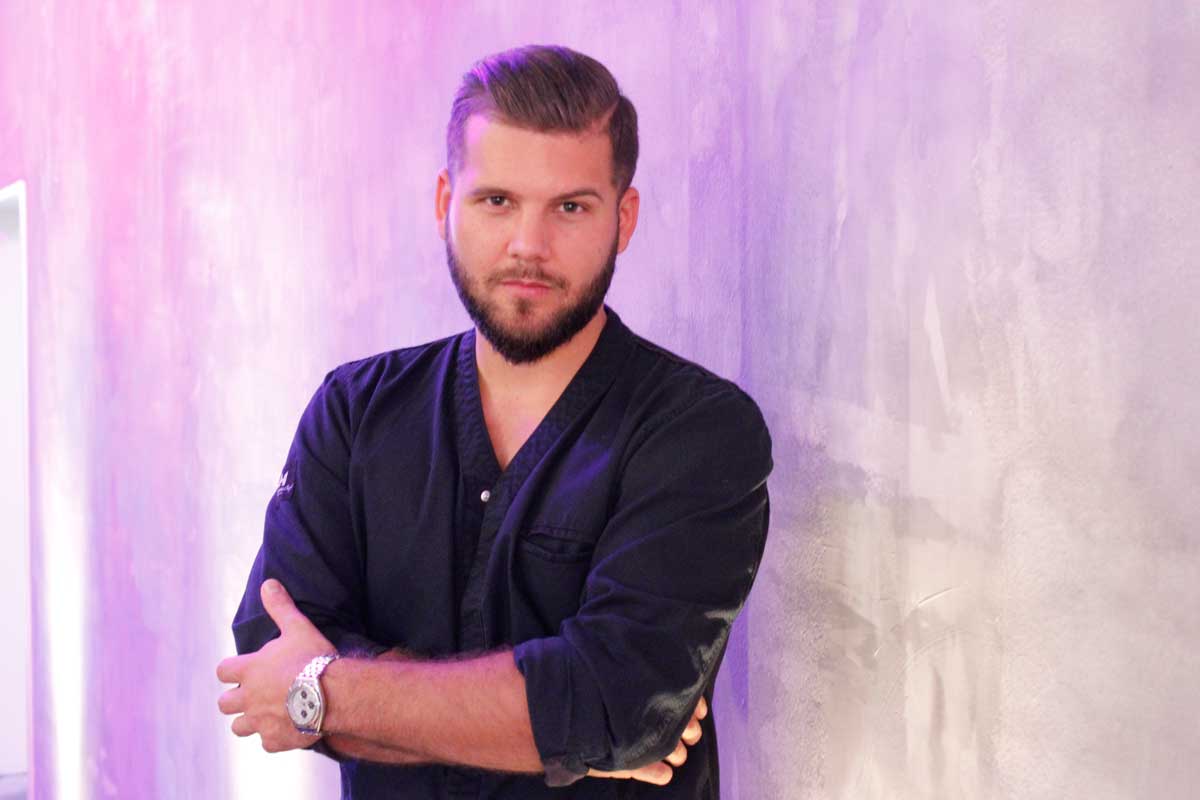 Phillip Schneider, Portrait