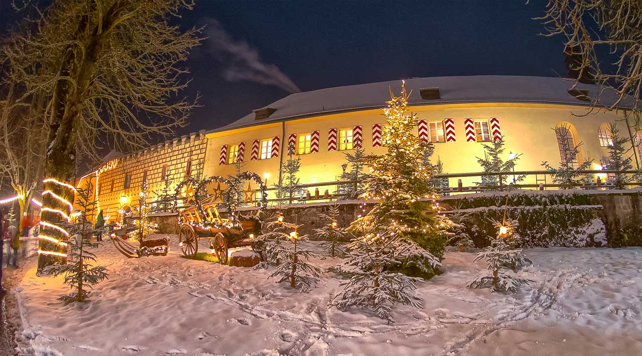Weihnachtsmarkt auf Schloss Guteneck - romantische Weihnachtsmärkte
