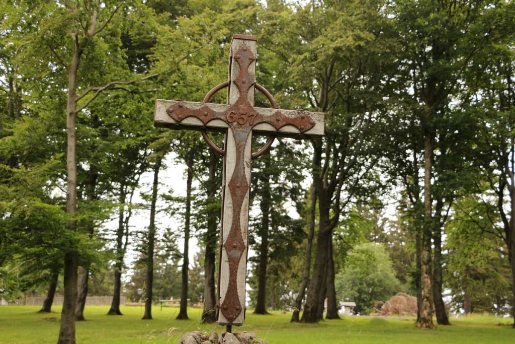 Gipfelkreuz auf der Fuchskaute - Westerwald-Steig