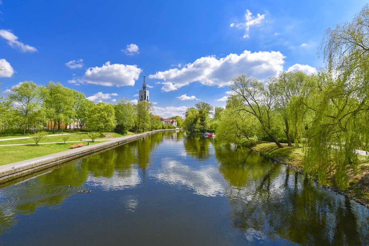 Havelufer in Potsdam - Havel-Radweg