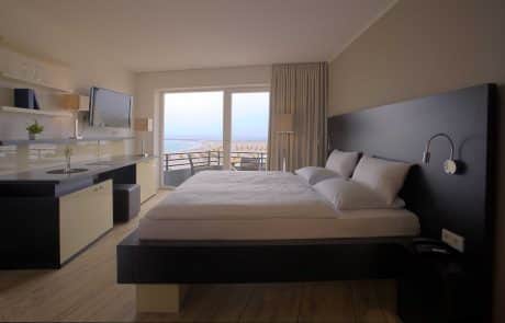 zimmer-hotel-bene-fehmarn Zmmer mit Blick aufs Meer, Strandhotel Bene Fehmarn