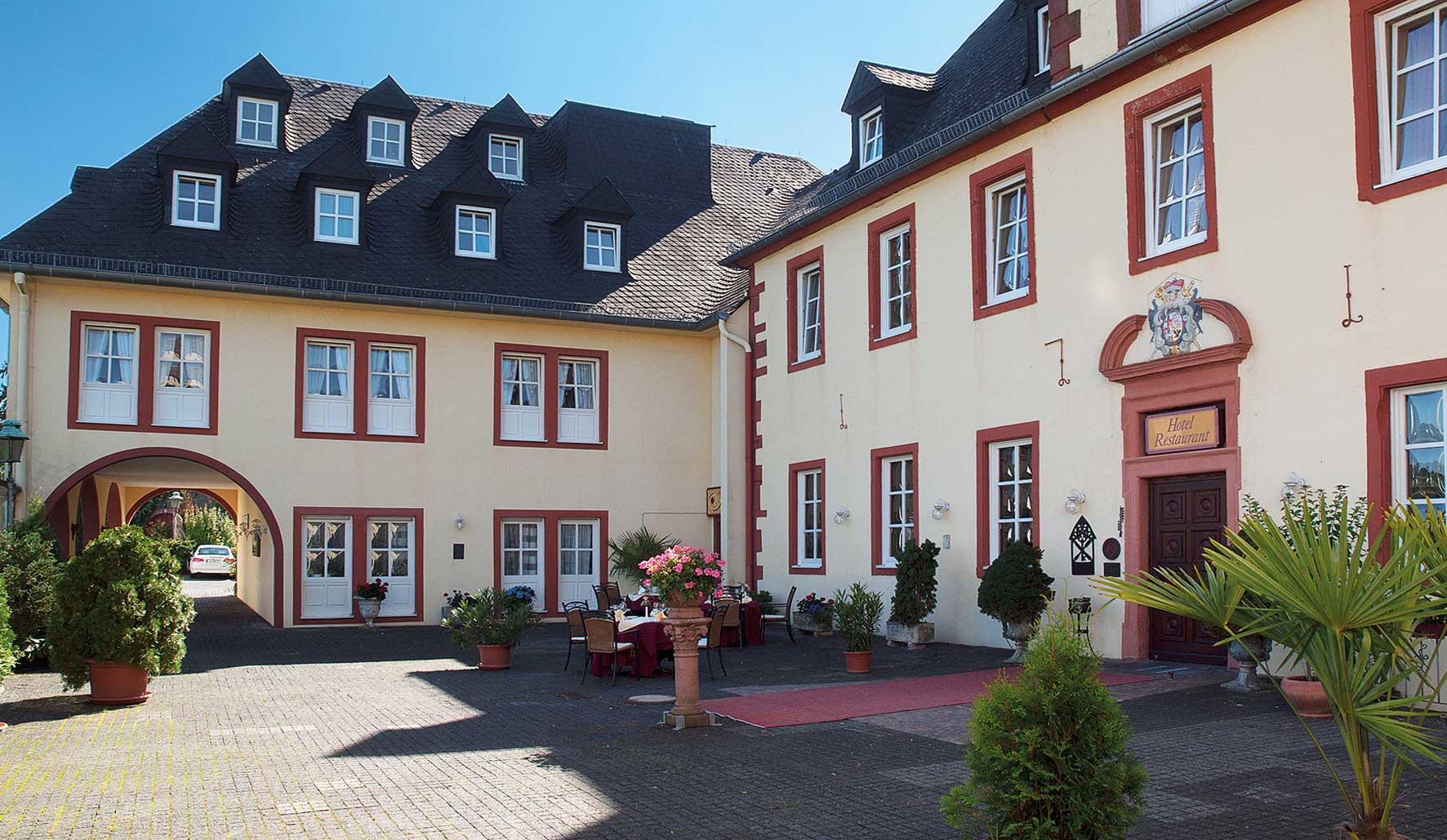 Schlosshotel Kurfürstliches Amtshaus Daunerburg, Daun