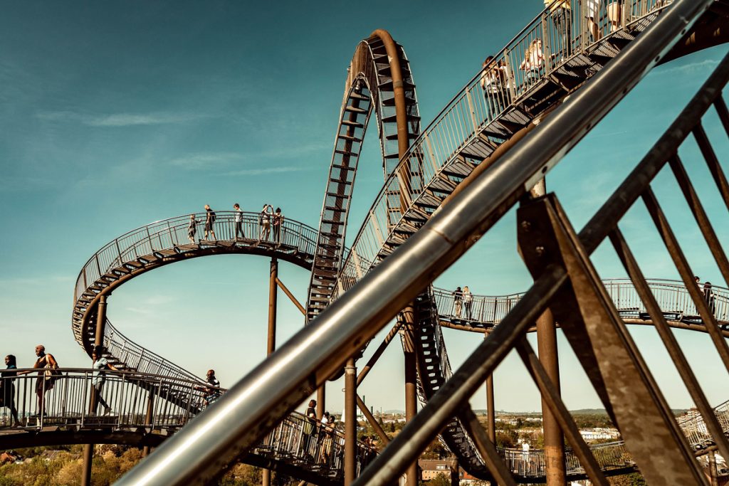 Begehbare Achterbahn Tiger & Turtle Duisburg