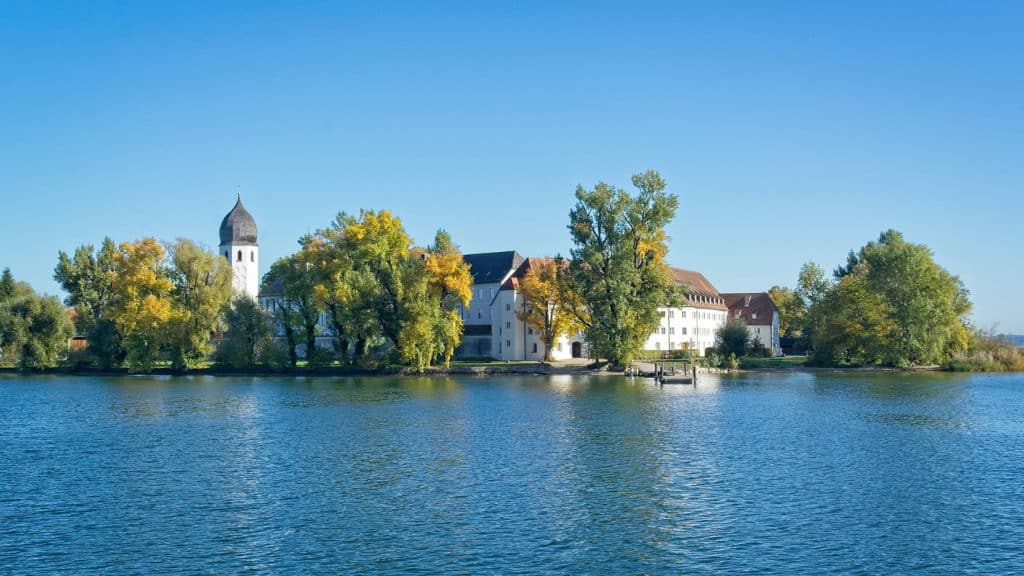 Kloster Frauenwörth