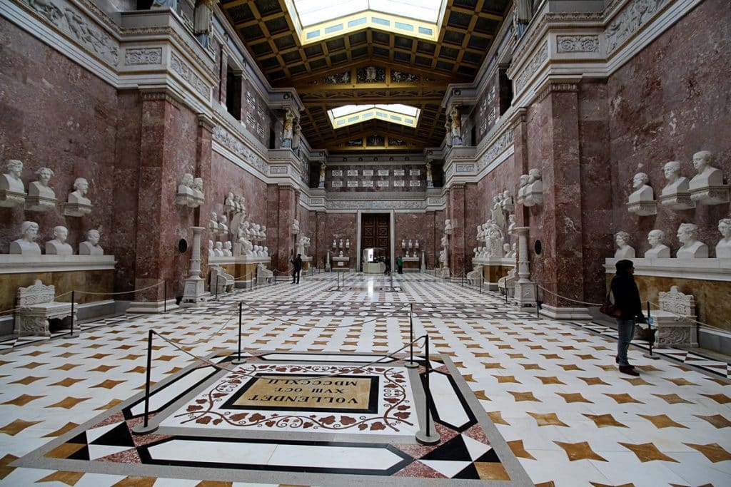 Walhalla Regensburg, Innenansicht