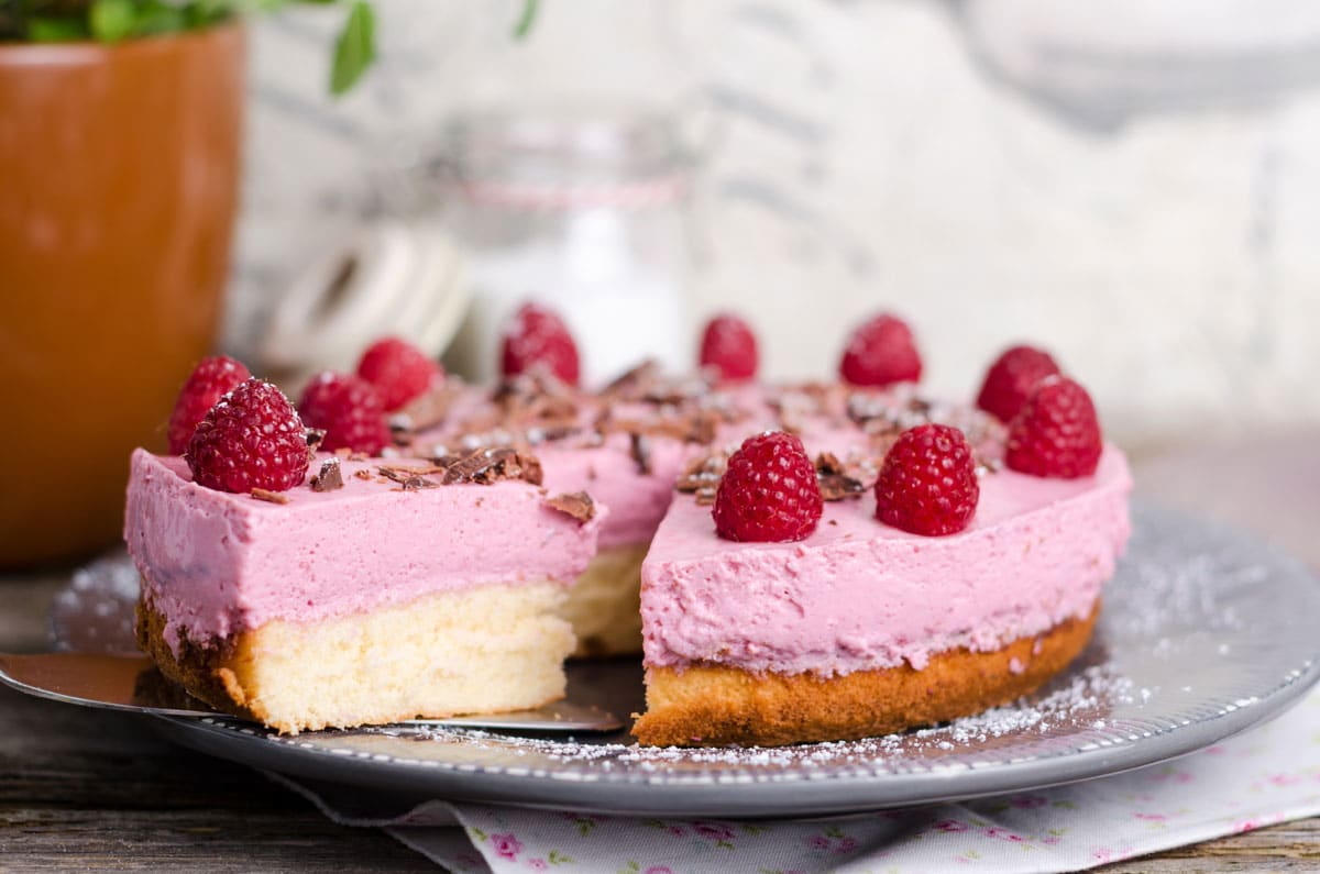 Himbeersahnetorte