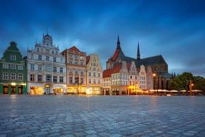 Neuer Markt Rostock - Radweg Berlin-Kopenhagen