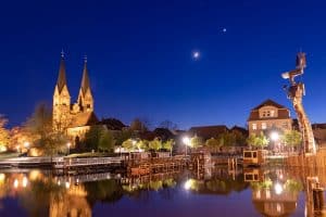 Neuruppin bei Nacht - Seen-Kultur-Radweg, Fontane.Rad