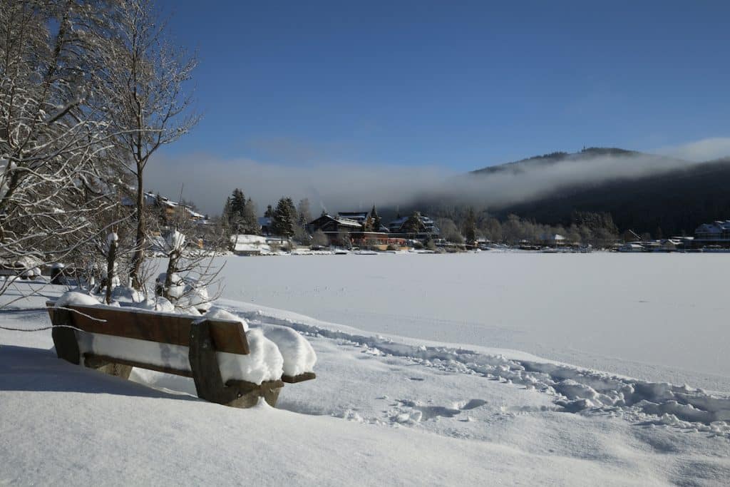 Titisee im Winter - Winterwanderwege im Schwarzwald