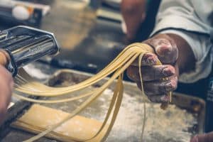 Spaghetti selbst hergestellt