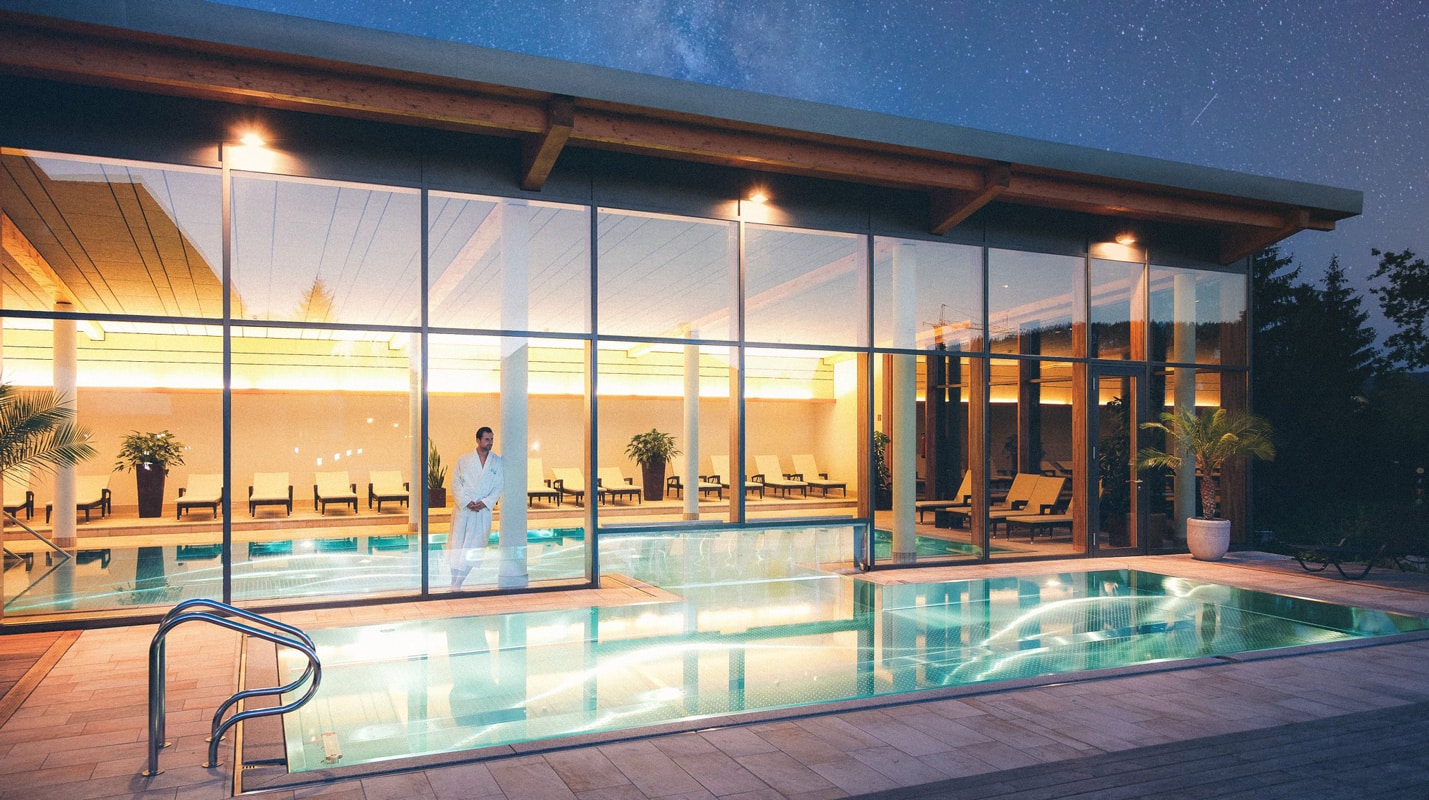 Wellnesshotel Eibl-Brunner, Wellnessbereich, Außenpool, Wellnesshotels