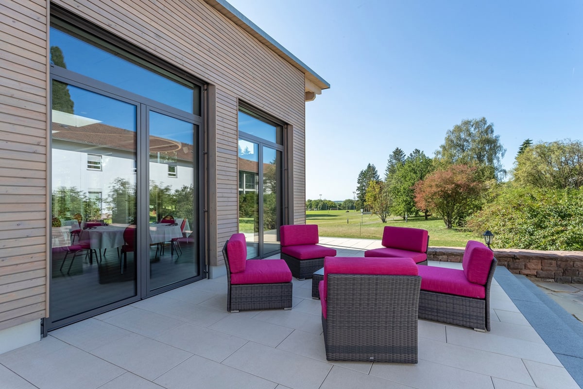 Sporthotel-Grünberg-Terrasse
