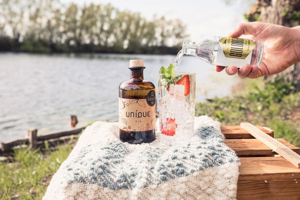 UNIQUE-Gin