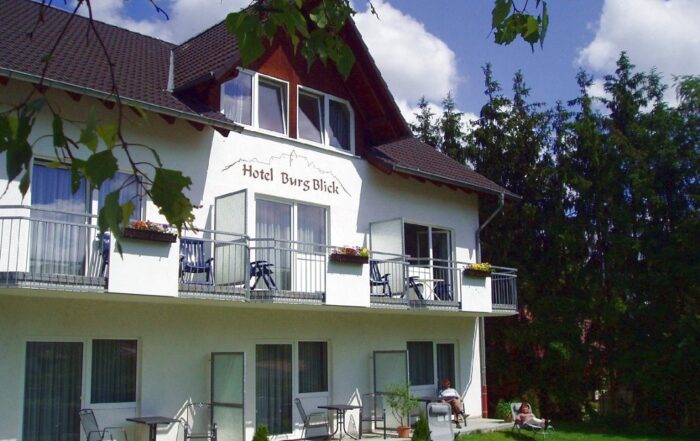 Außenansicht Hotel Burgblick