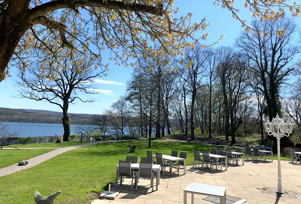 Uferterrasse Haus Delecke