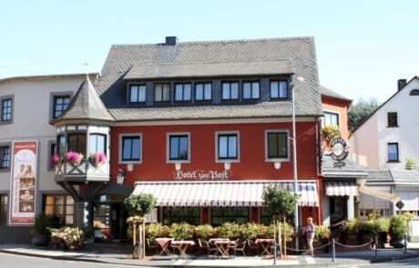 Hotel zur Post Waldbreitbach außen Hotel zur Post Waldbreitbach außen