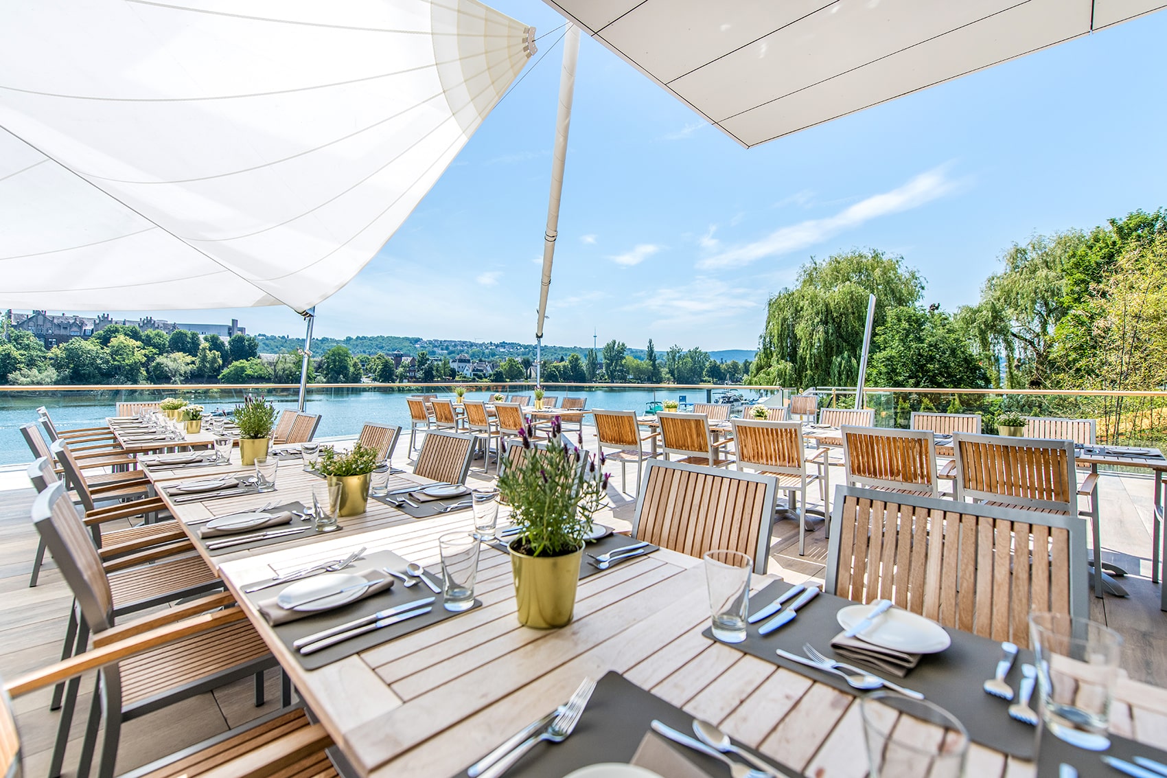 Fährhaus Koblenz Flussterrasse