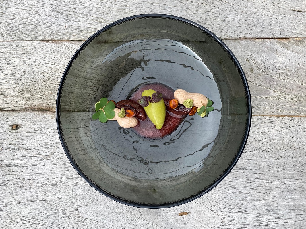 Sinar Tayyara, Foodbild