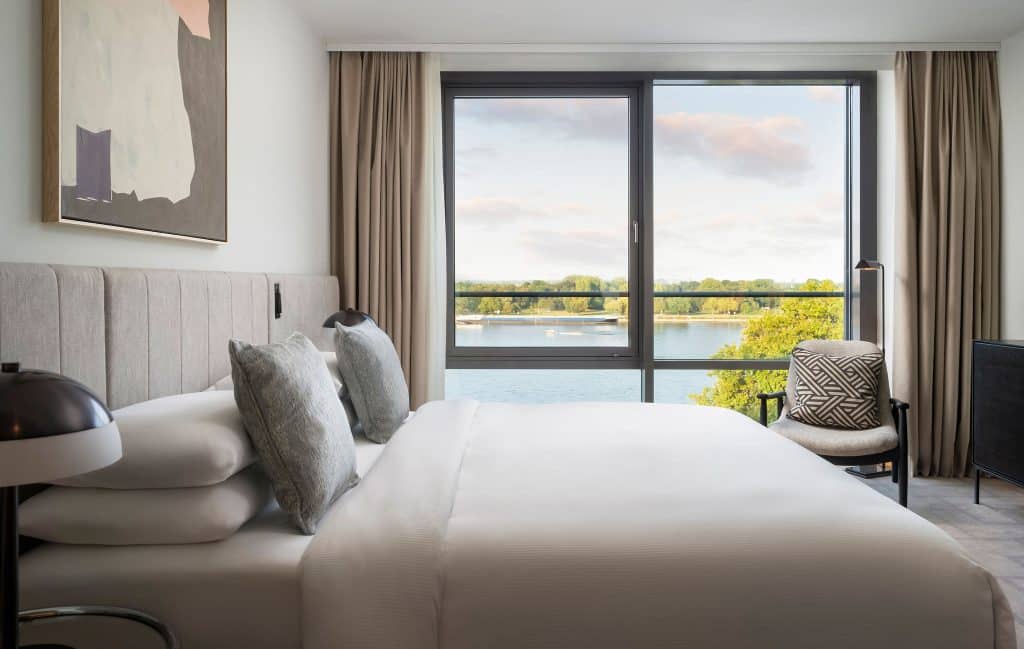 Zimmer mit Rheinblick Doppelzimmer mit Rheinblick im Hyatt Regency Mainz
