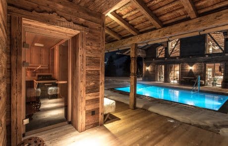 Die Schmiedealm Saalbach, Pool - Chalets Österreich
