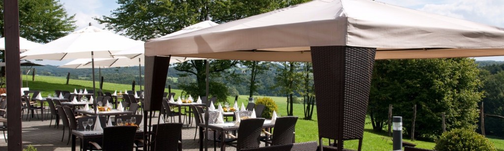 Terrasse mit Aussicht ins Grüne